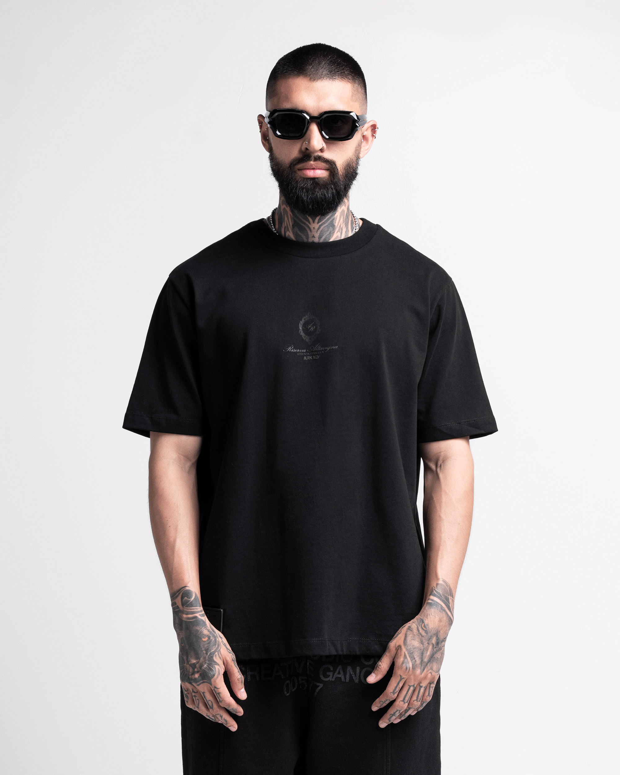 Tshirt Regular Fit Negra Arkad Legione Velvet