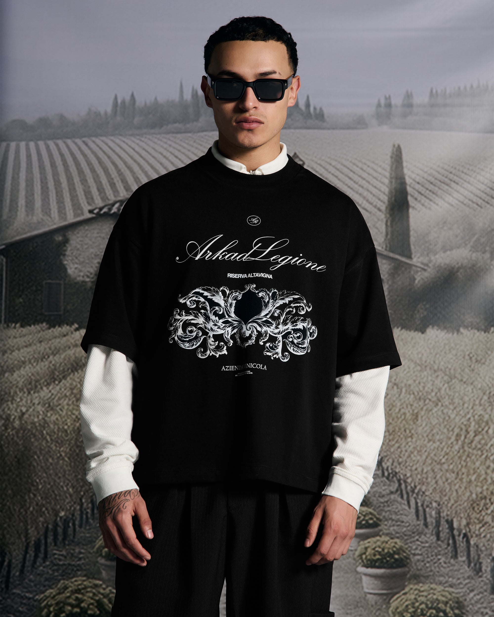 Tshirt Boxy Fit Negra Arkad Legione