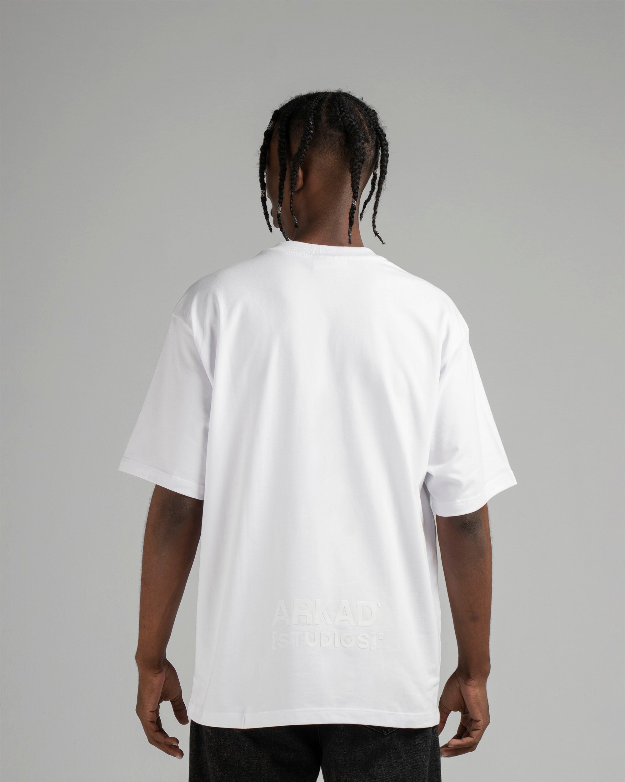 Tshirt Clásica Blanca AK Studios
