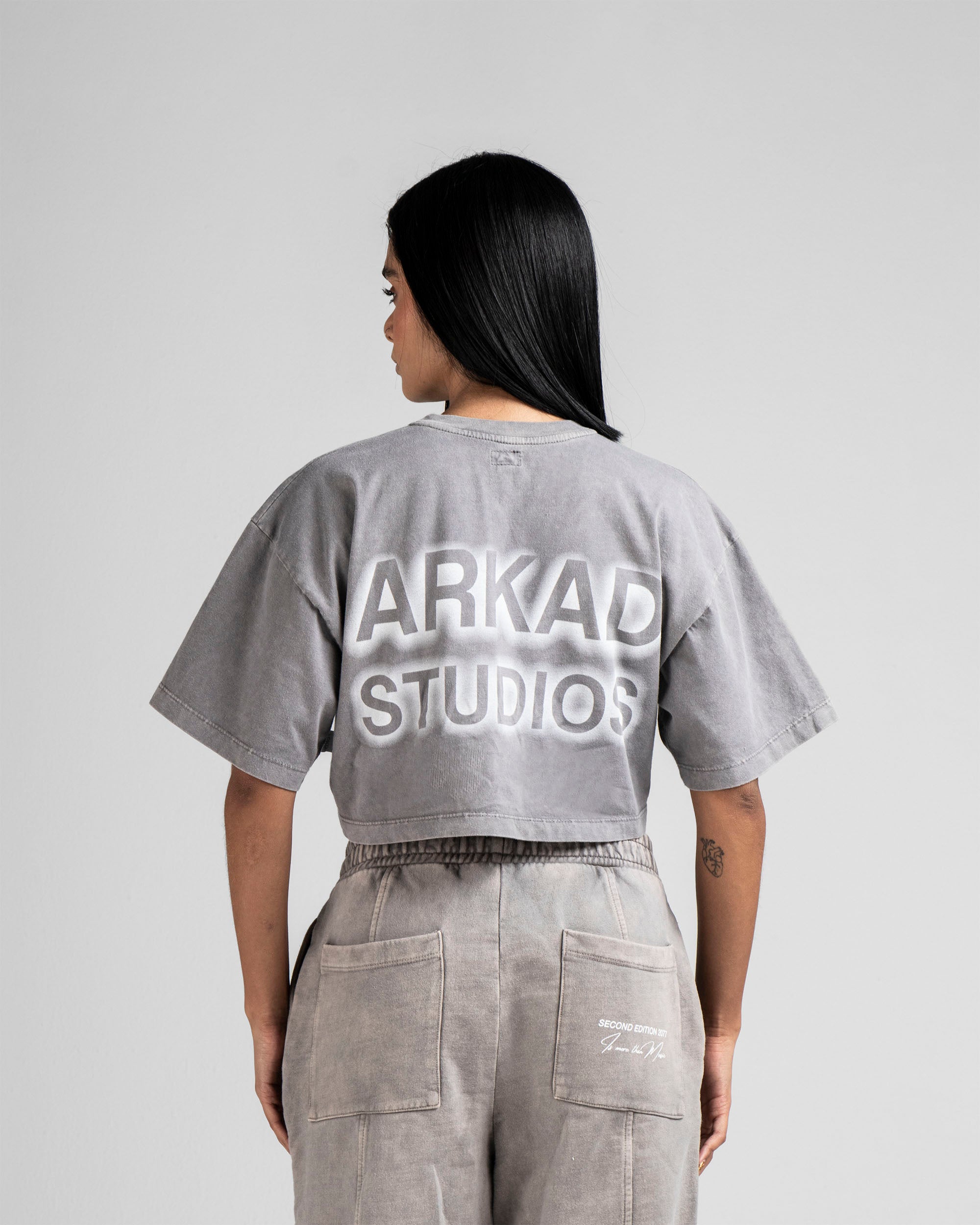 Crop Shirt Washed Gris Arkad Studios