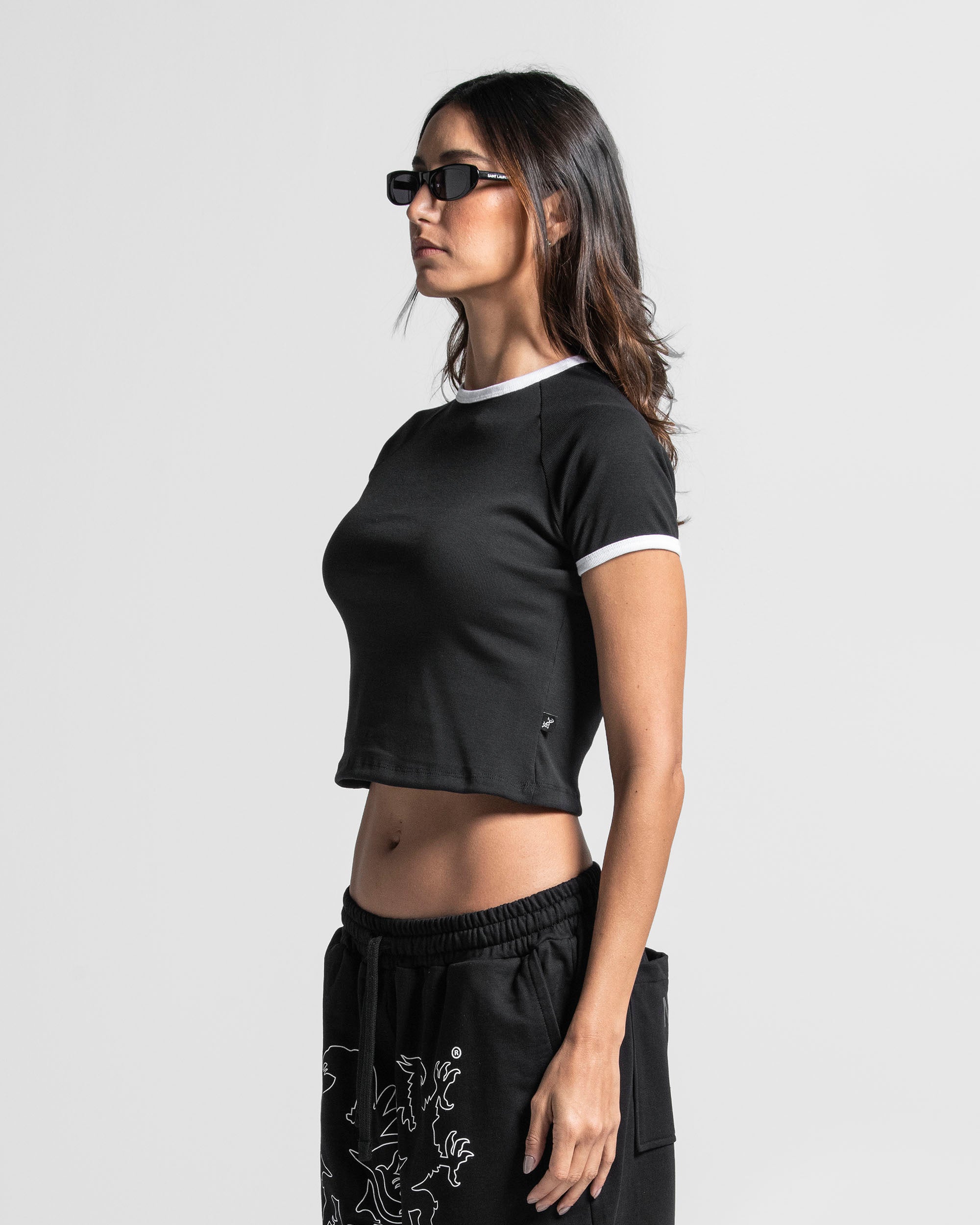 Ribbed Baby Tee Negra