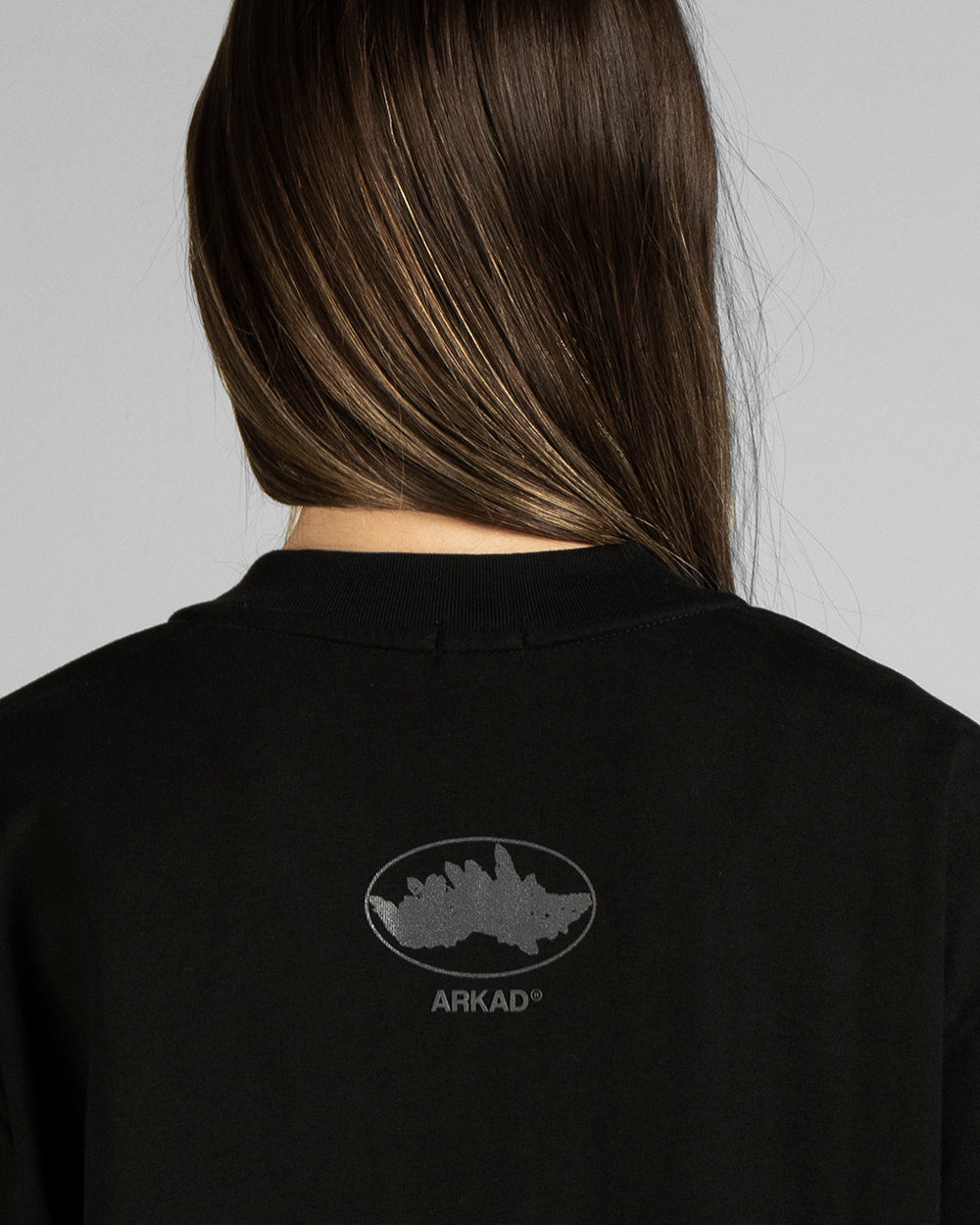 Tshirt Quartz Texto Gris - Negra