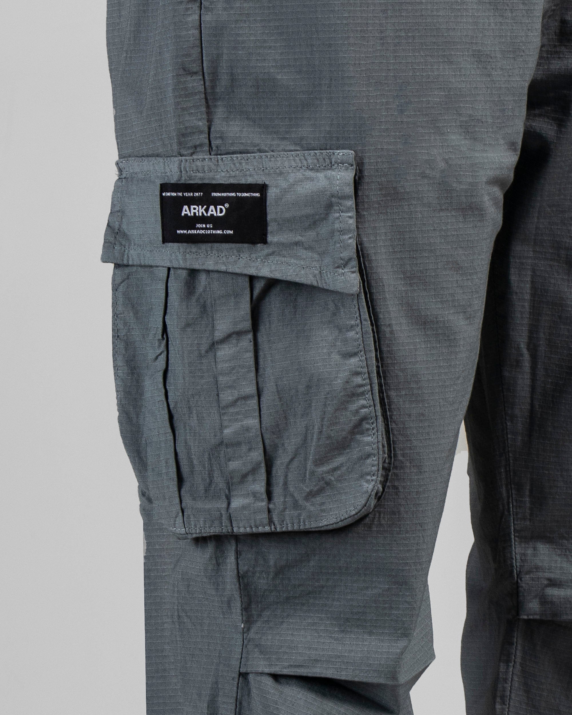 Cargo Ripstop Gris Oscuro
