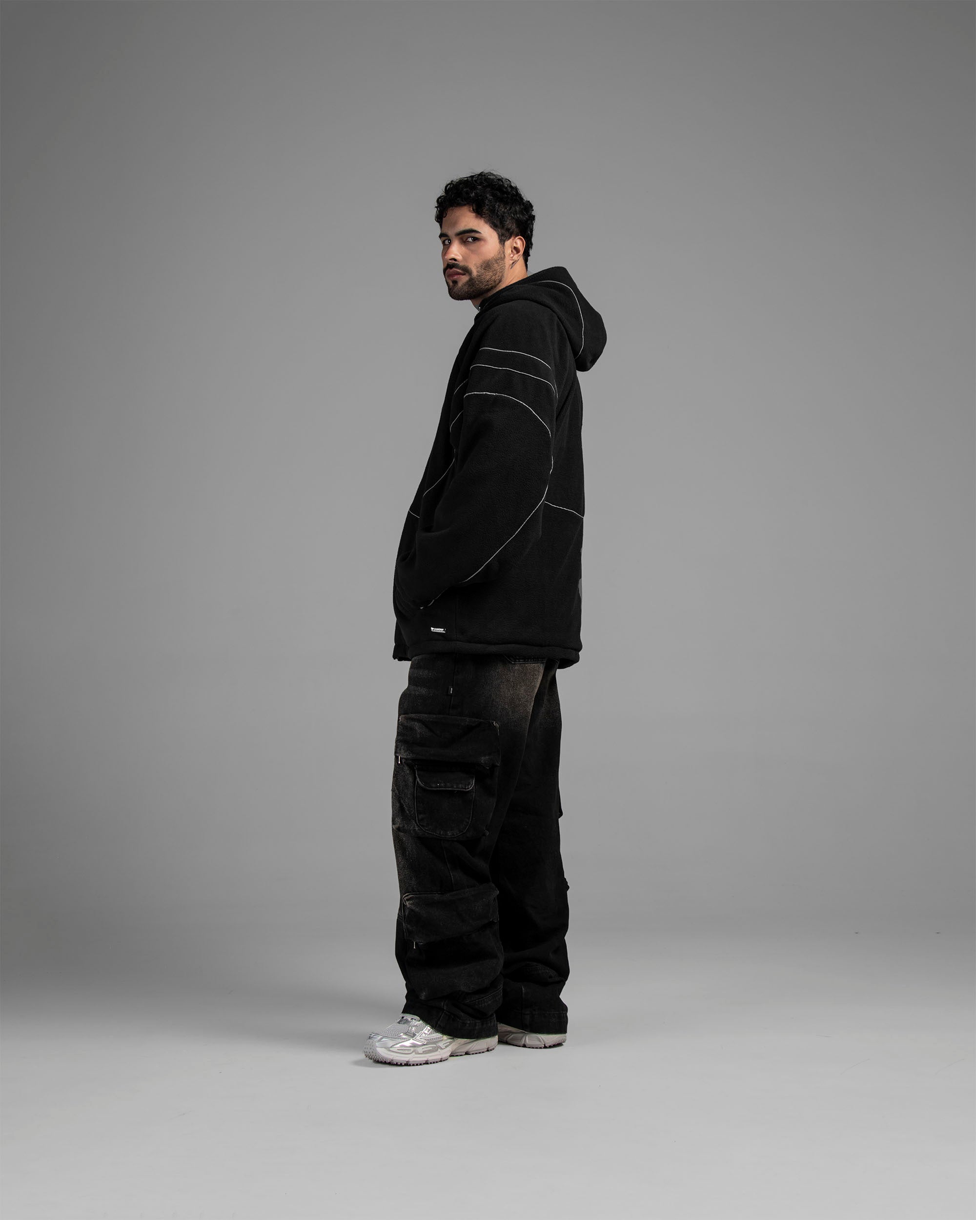 Fleece Jacket Negra Shapes