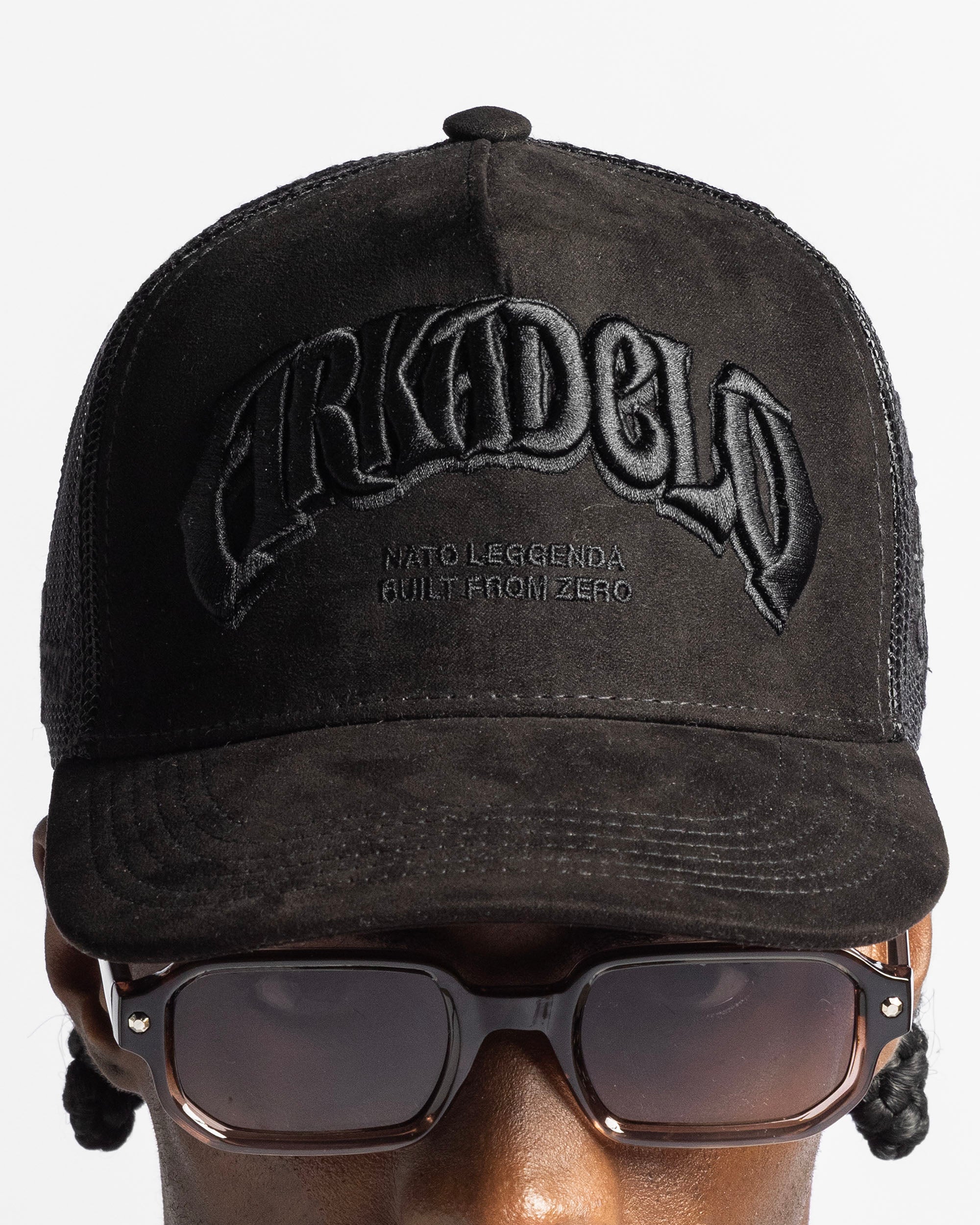 Gorra Velvet Negra Arkad Clo