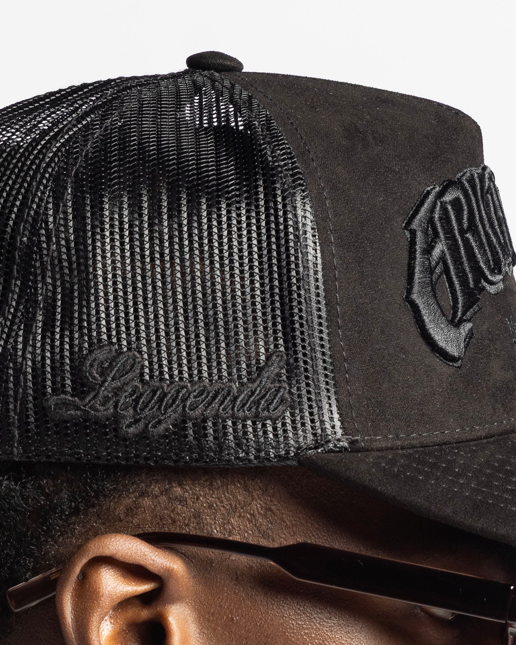 Gorra Velvet Negra Arkad Clo