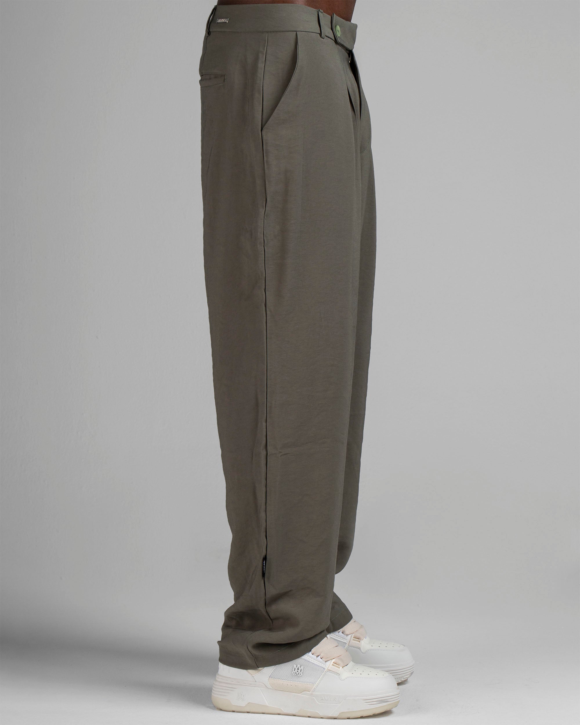 Tailored Pant Liviano Verde