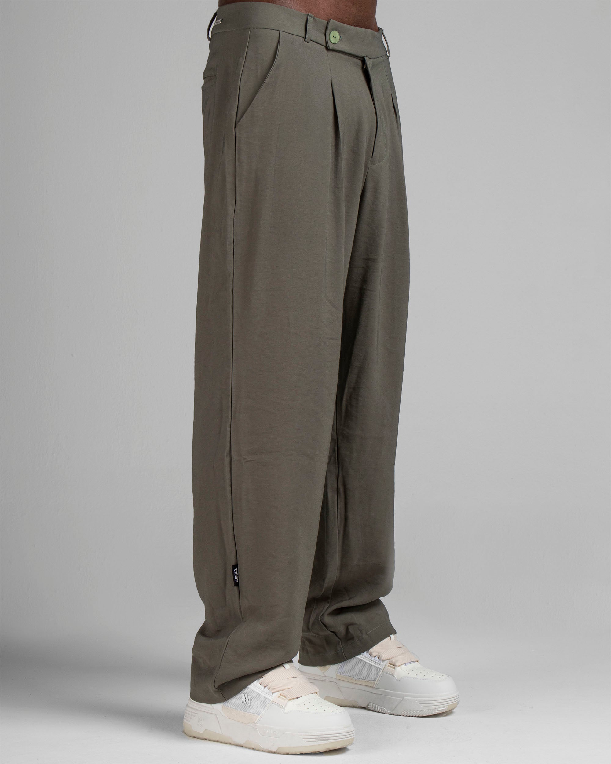 Tailored Pant Liviano Verde