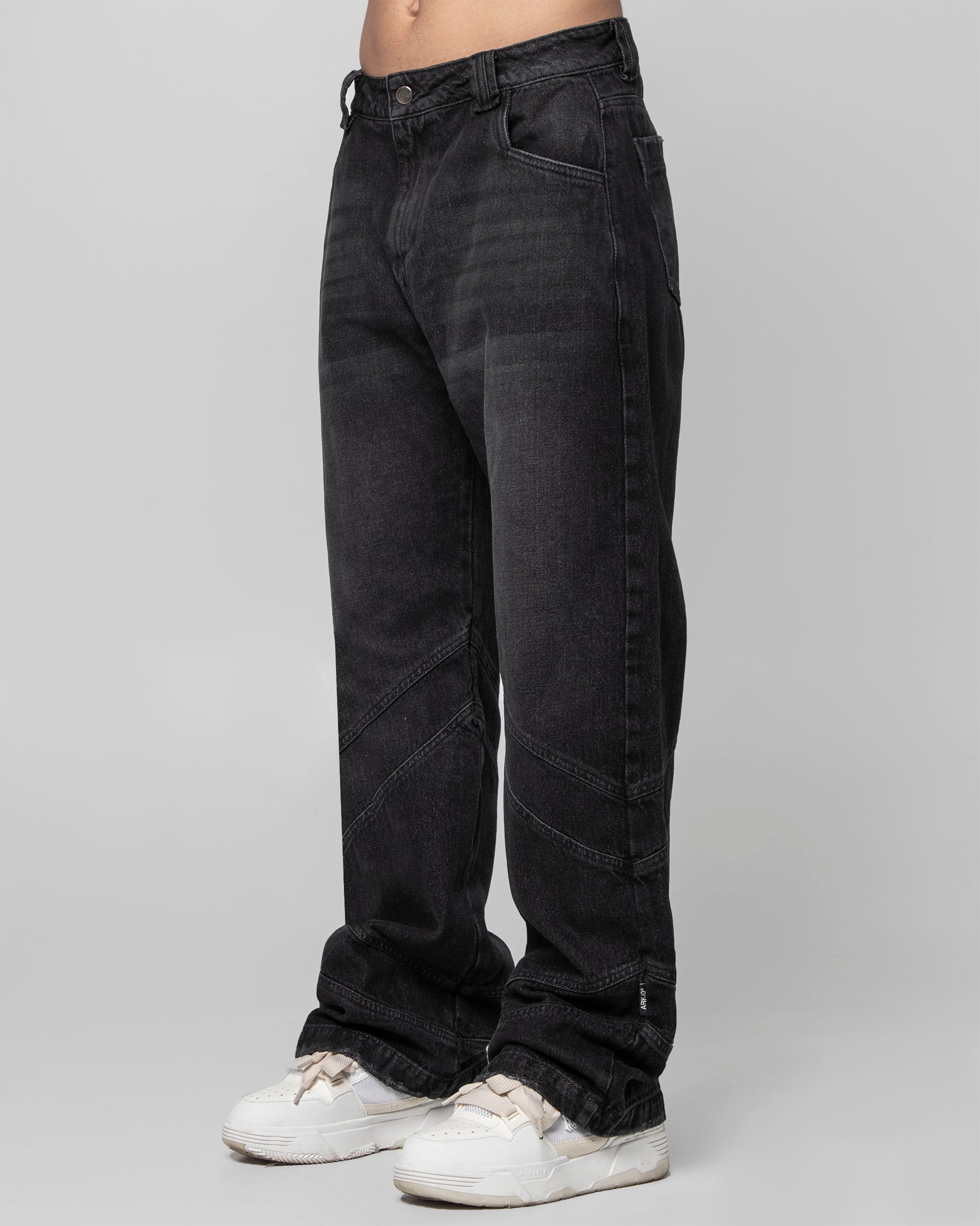 Denim Pant Clasico Negro Cortes