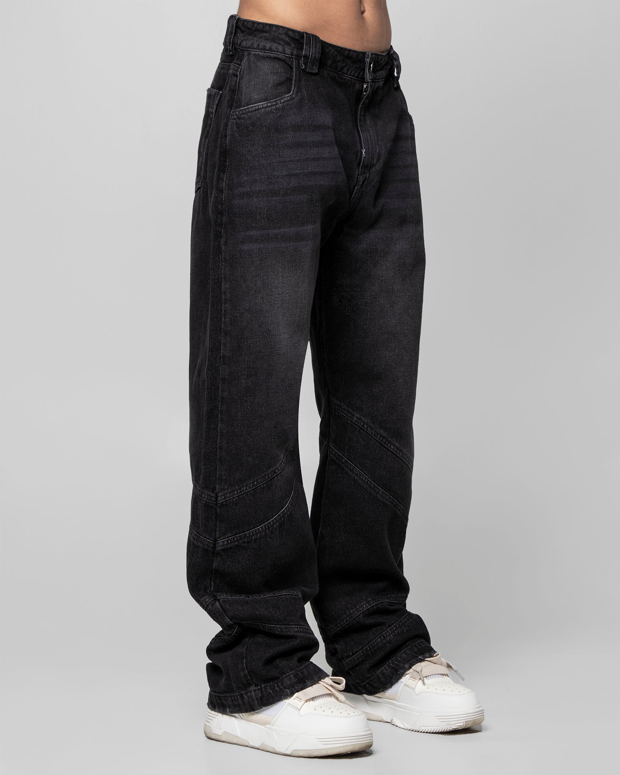 Denim Pant Clasico Negro Cortes