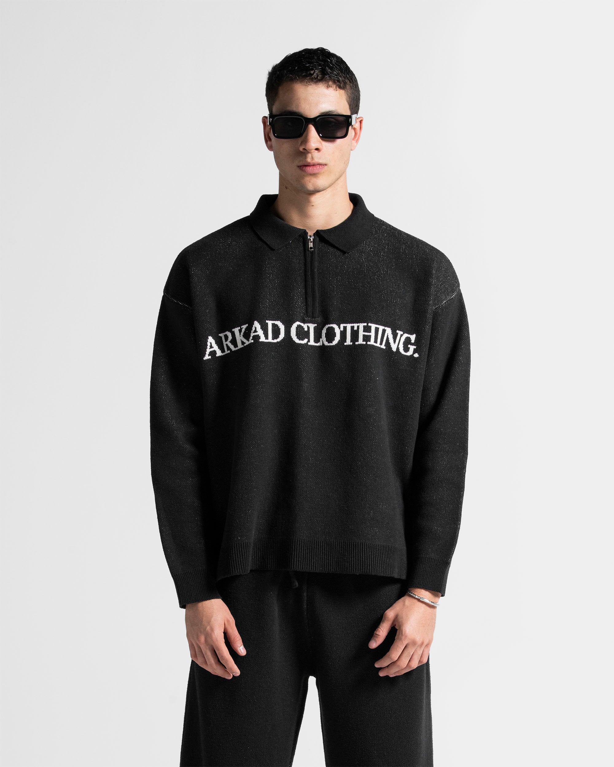 Knit Sweater Polo Negro Con Blanco