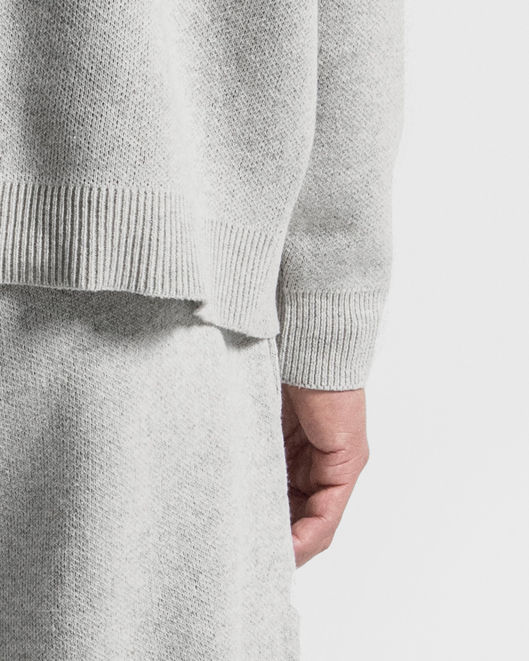 Knit Sweater Polo Gris Con Cafe - Unisex