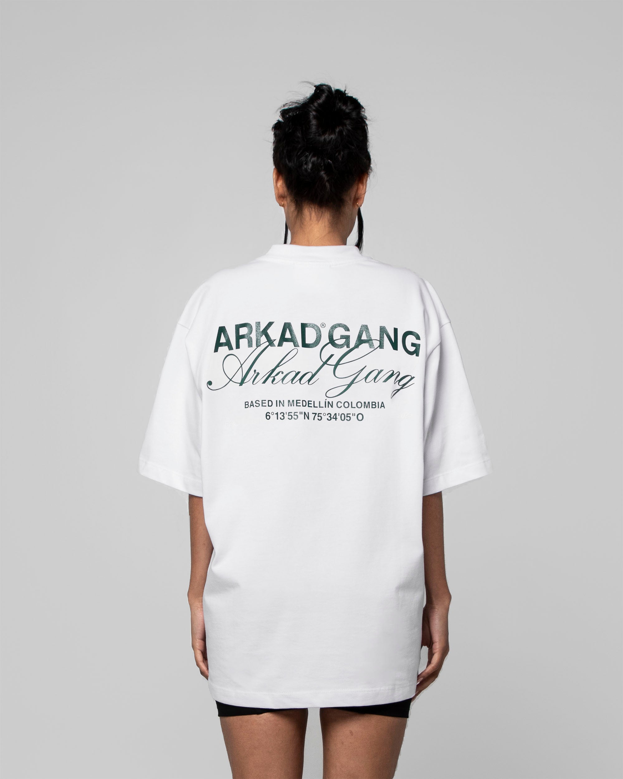 Tshirt Blanca Arkad Gang Texto Verde